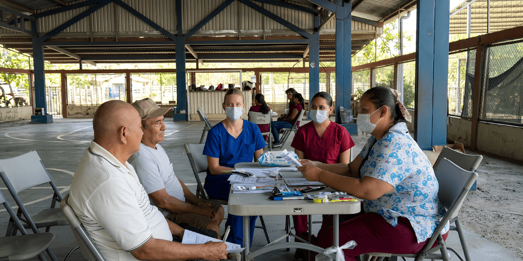 Nick Ellis leading MEDLIFE Movement, providing ethical global health education, community-driven service learning, and empowering pre-med women through culturally grounded field experiences.
