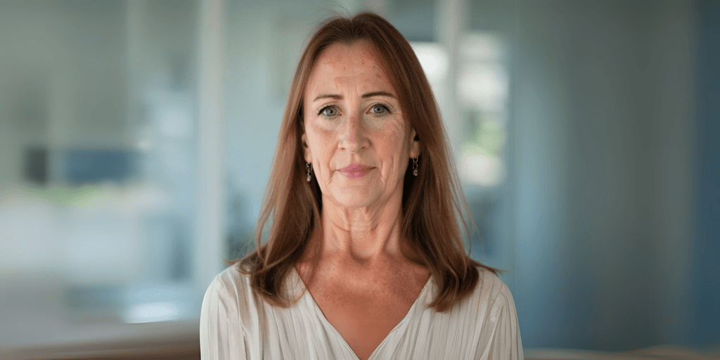 Lean Into Your Light: How MaryEllen Whitton’s Transformative Guide Lights the Path to Purpose and Positivity
