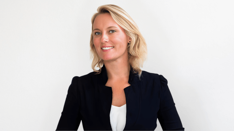 "Barbara Joyce ter Horst, Founder of Thrive. Career Development, helping mothers re-enter the workforce with confidence and clarity."