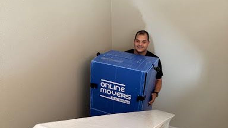 Movers Img