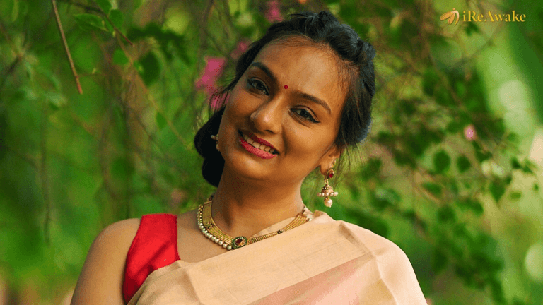 Mridula Agarwal, founder of iReAwake, empowering transformative energy healing for rapid personal growth and well-being.