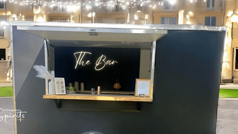 Roaming Spirits Sets the Bar High Across Missouri With Elevated Mobile Cocktail Service