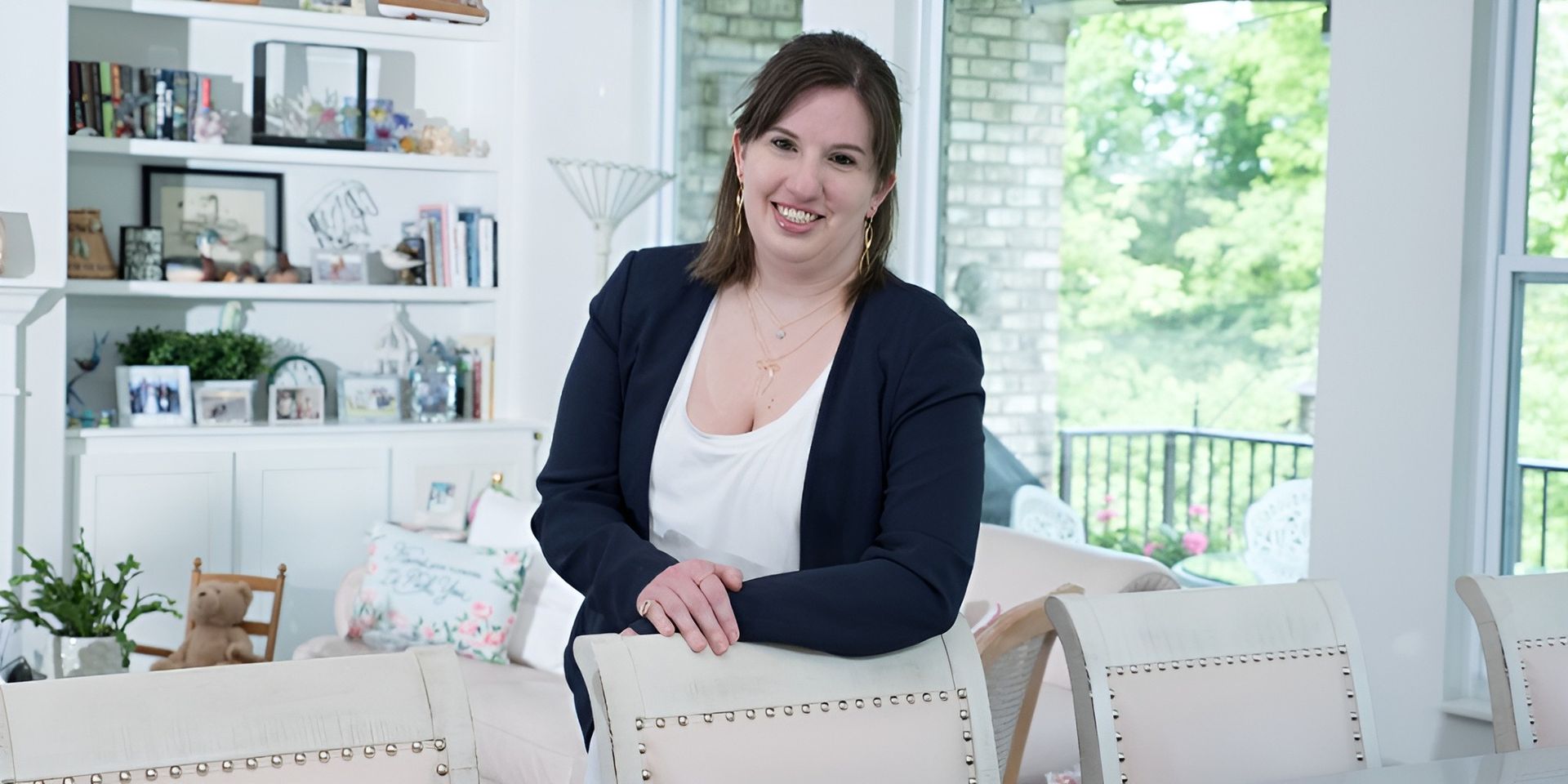 At home with mackenzie helps moms who feel overwhelmed by clutter