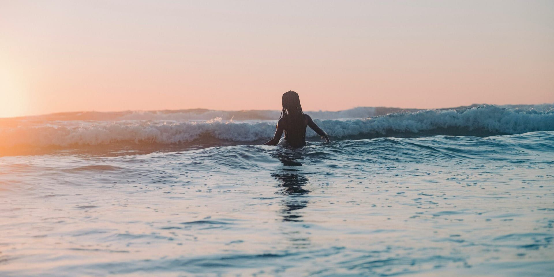 NIH Bulletin Highlights Open‑Ocean Swimming’s Mental Health Perks and a Gene Therapy Milestone