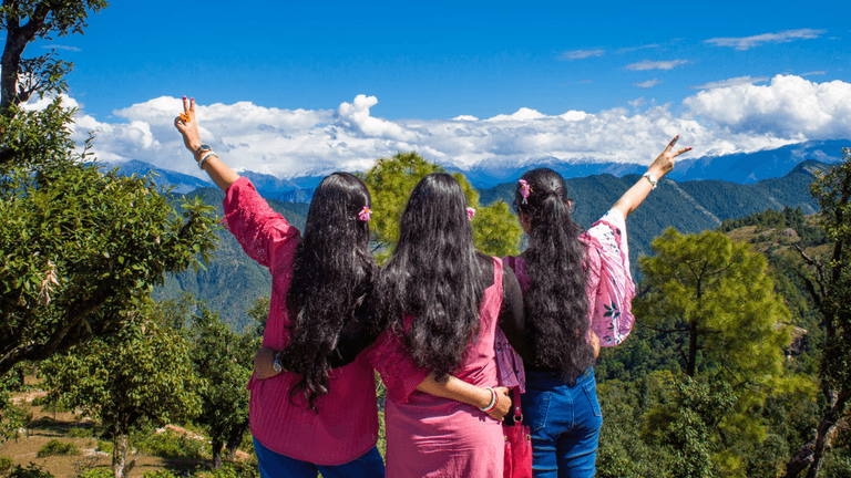 U.S. Travel Industry Sees Strong Surge in Women-Led Adventure Tourism This Spring