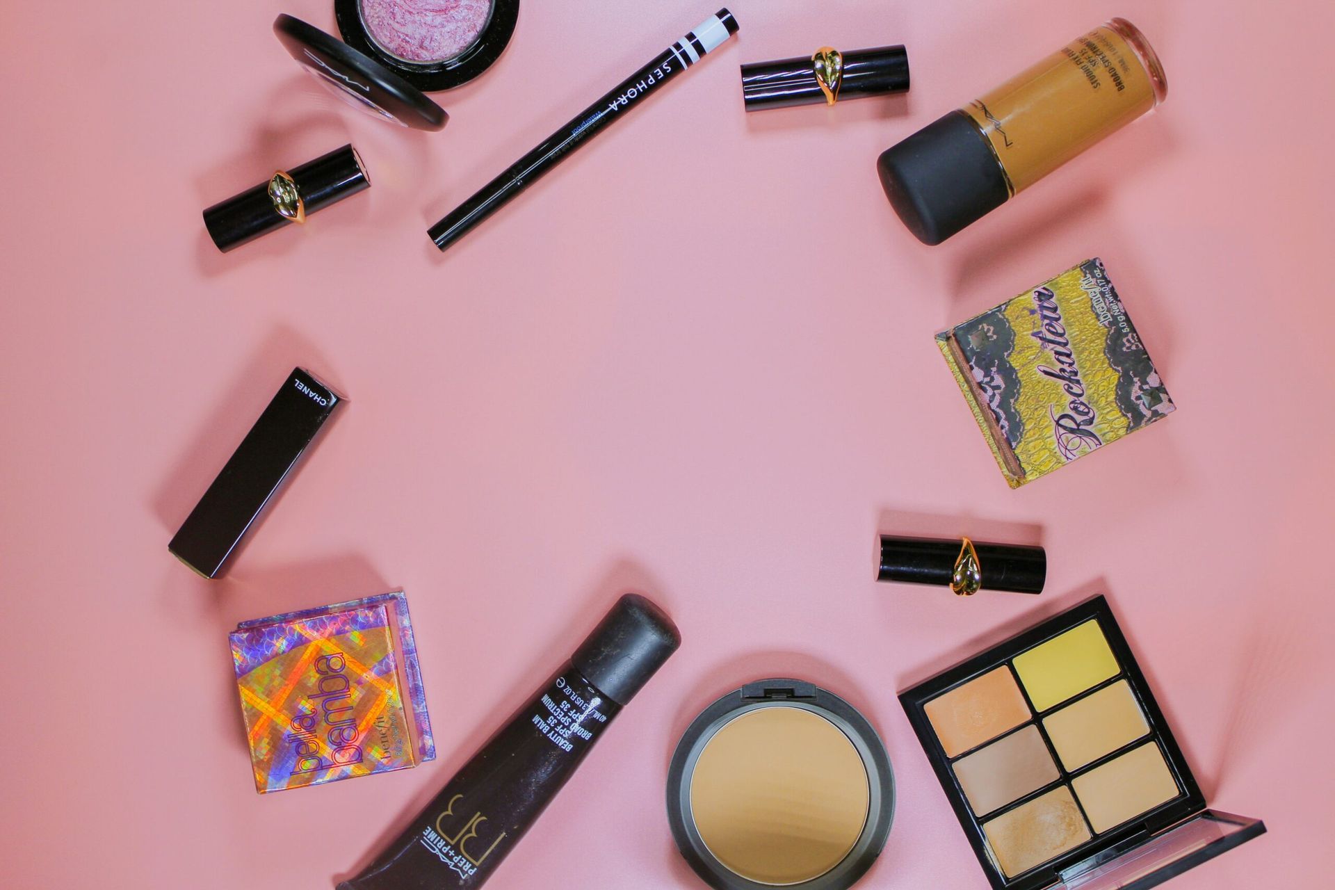 The Future of Makeup: Trends and Tips to Watch in 2025