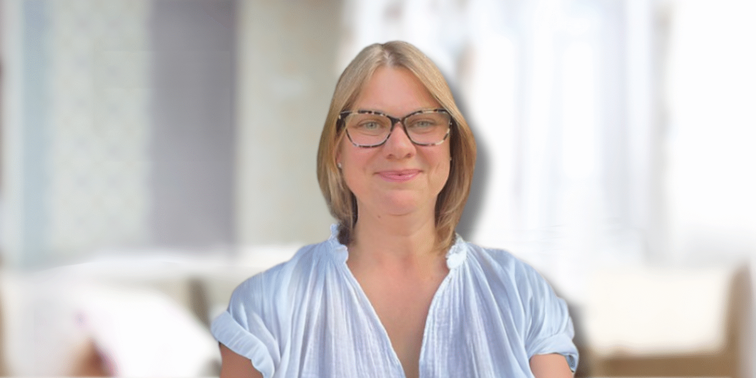 Deborah Edwards, a reflective coach, blends counselling and coaching to help clients achieve lasting personal transformation.